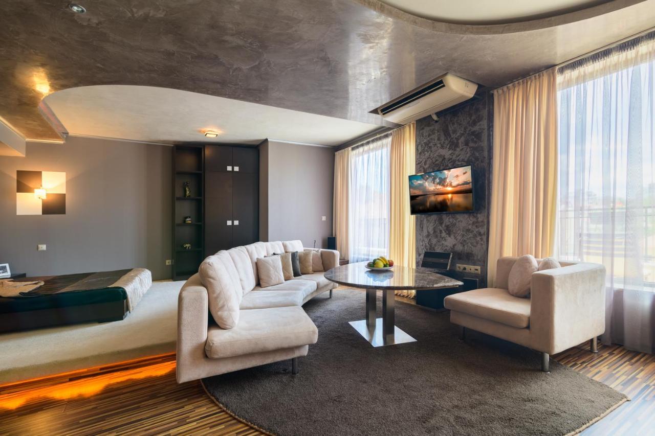 Suncity Apartment Varna Top Center Екстериор снимка