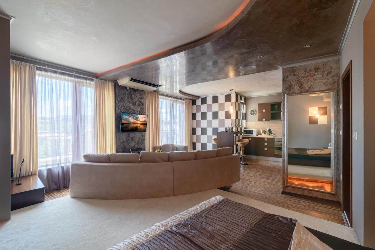 Suncity Apartment Varna Top Center Екстериор снимка